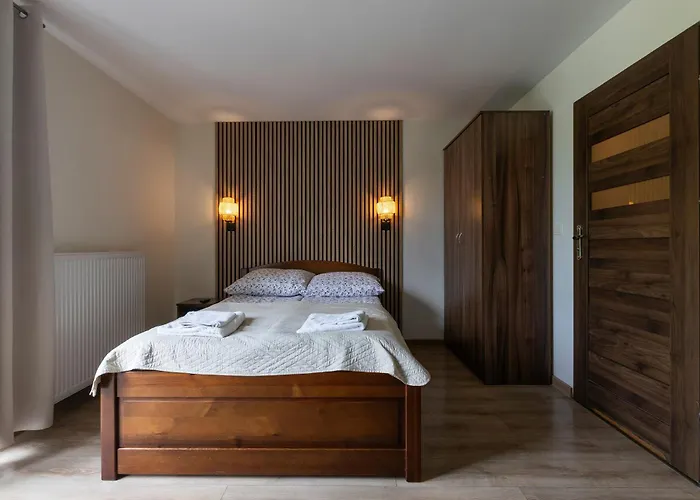 Pod Lasem Ubytování v soukromí Bobolice (Myszkow)